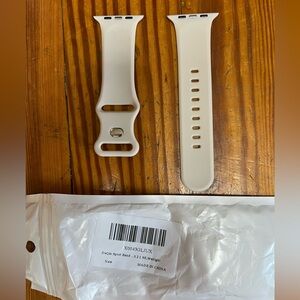 Silicone Smartwatch Band in Cream